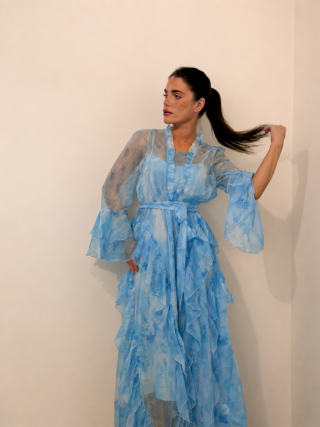 VESTIDO MIDI FLUIDO ORGANZA