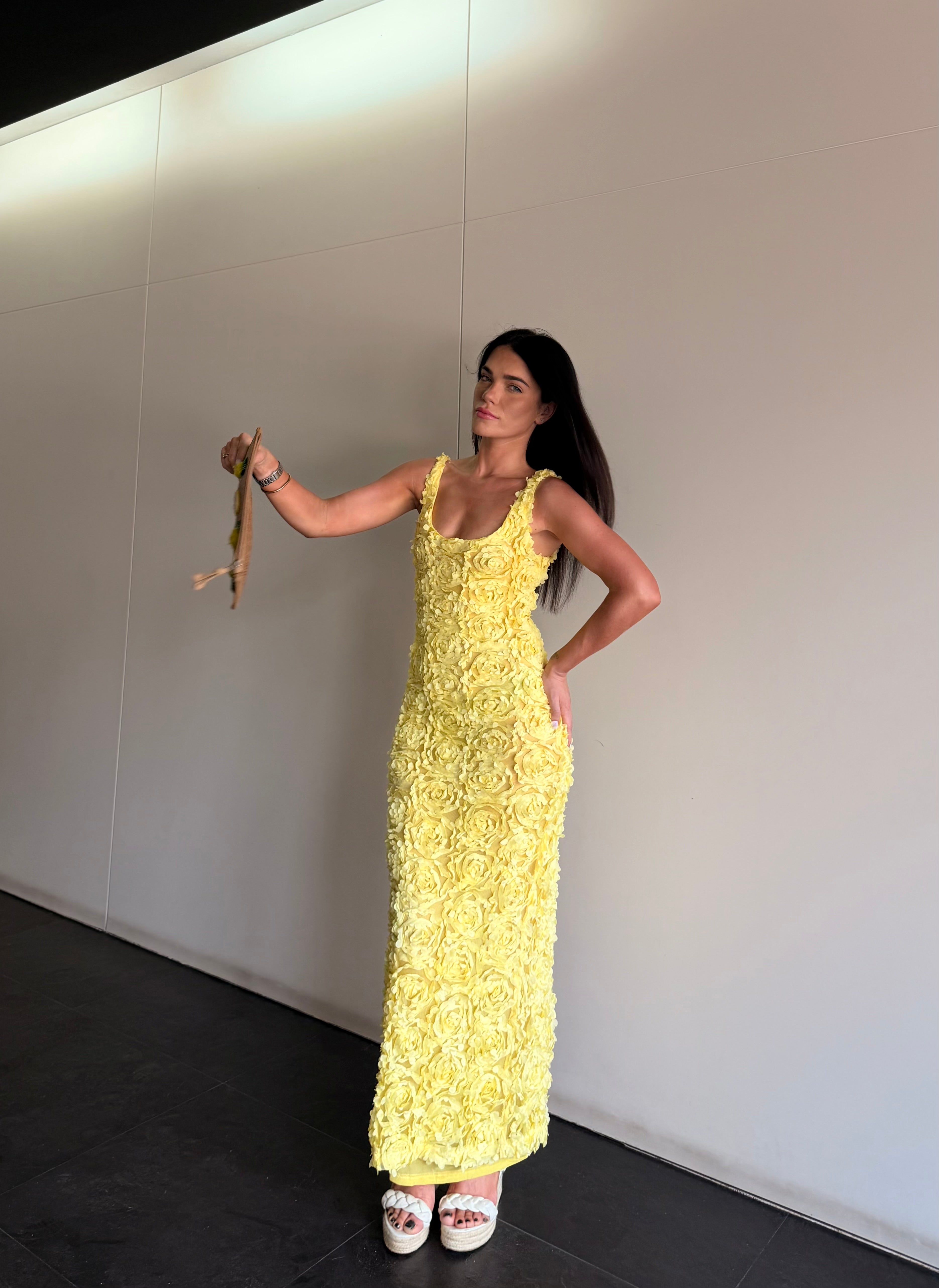 VESTIDO MIDI COM TEXTURA